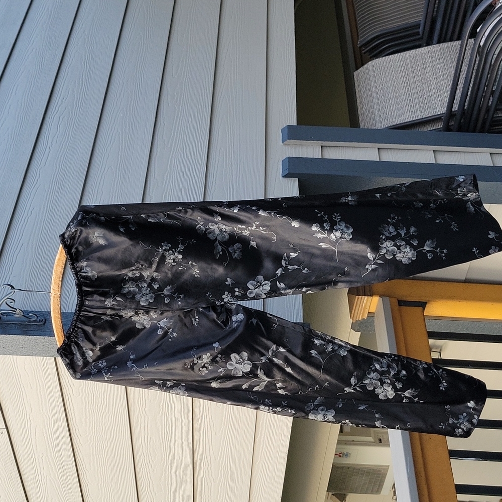 Jay Jacobs Satin Floral Print Pants Vintage